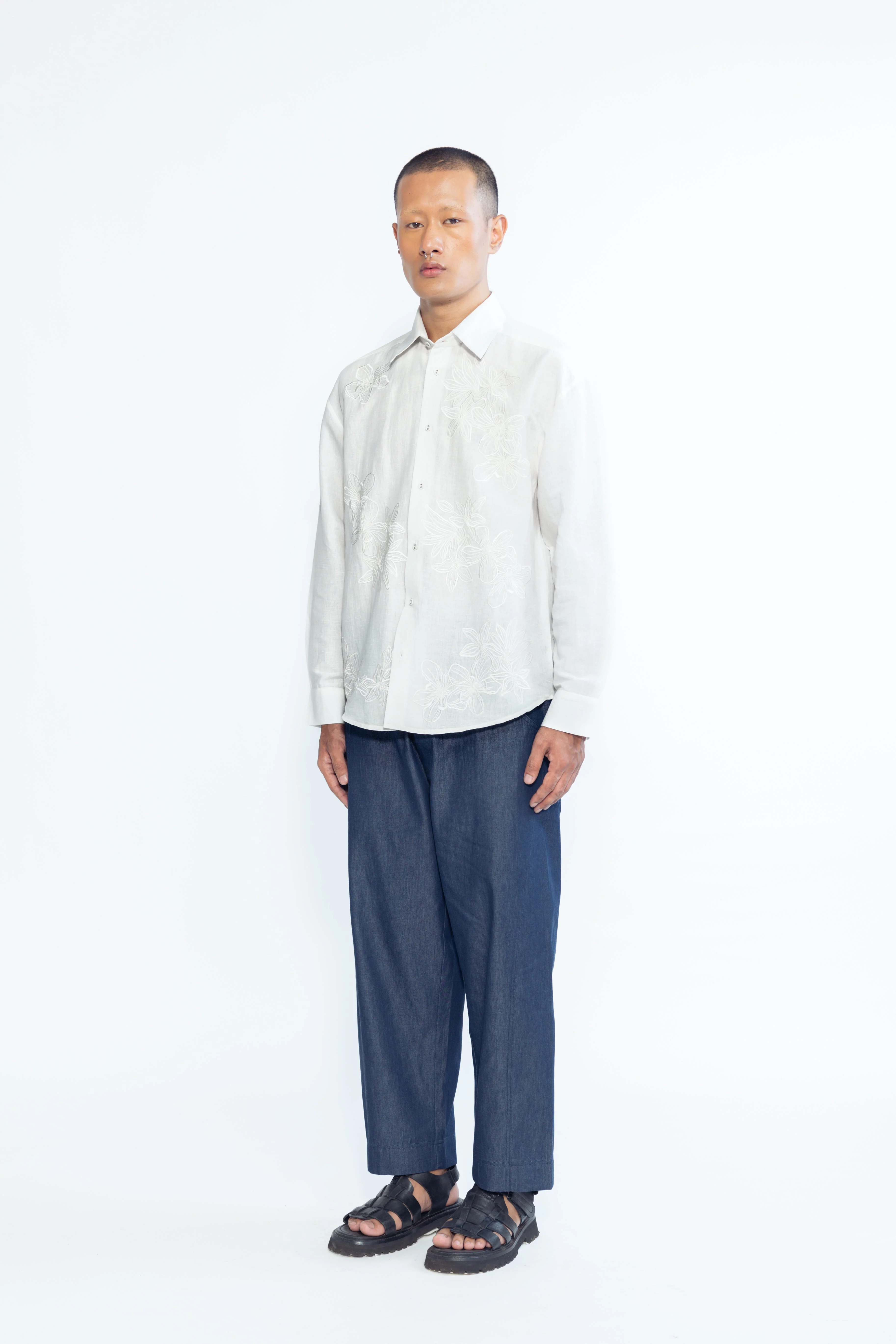 Arcadian Embroidered Linen Shirt - Image 3