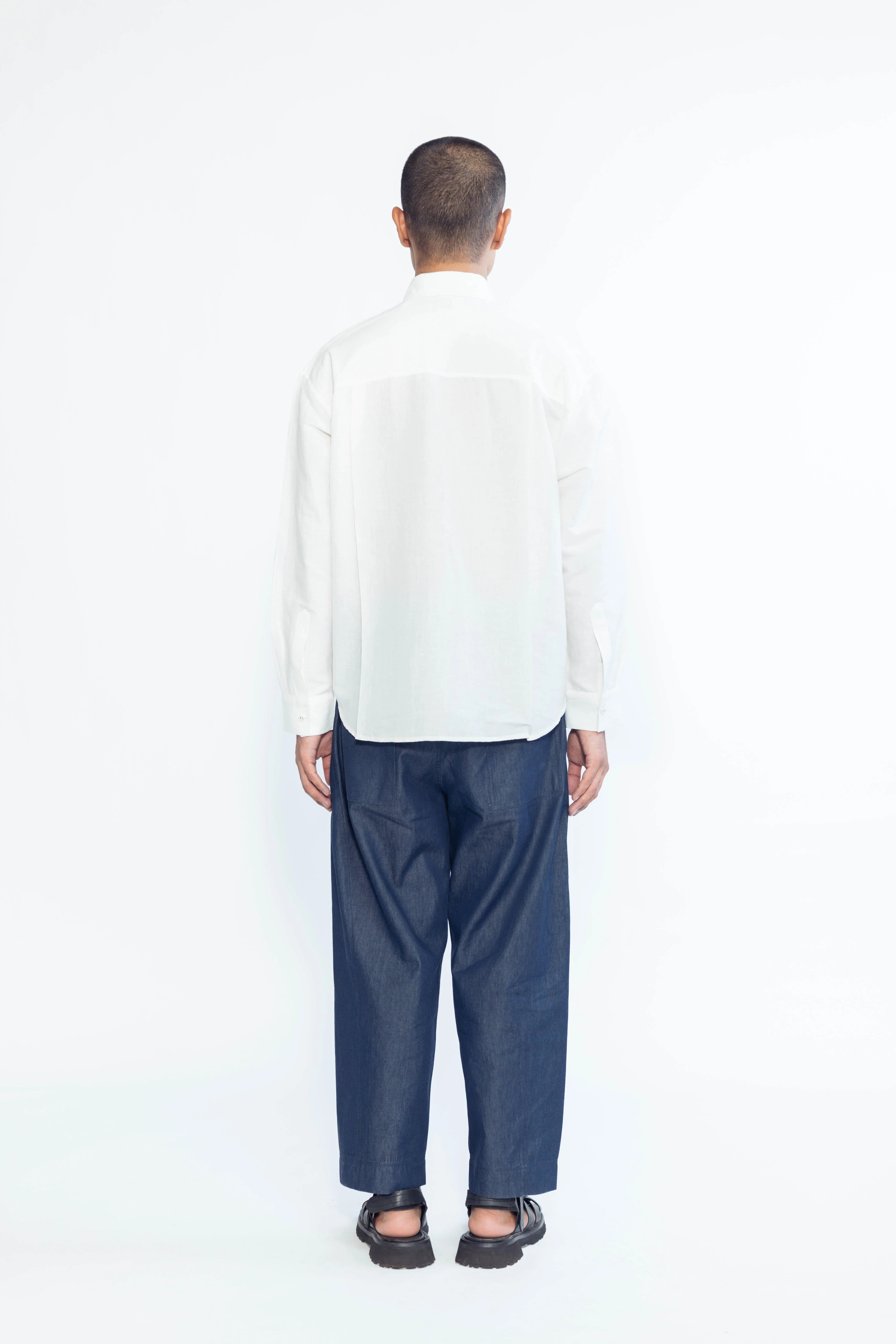 Arcadian Embroidered Linen Shirt - Image 5