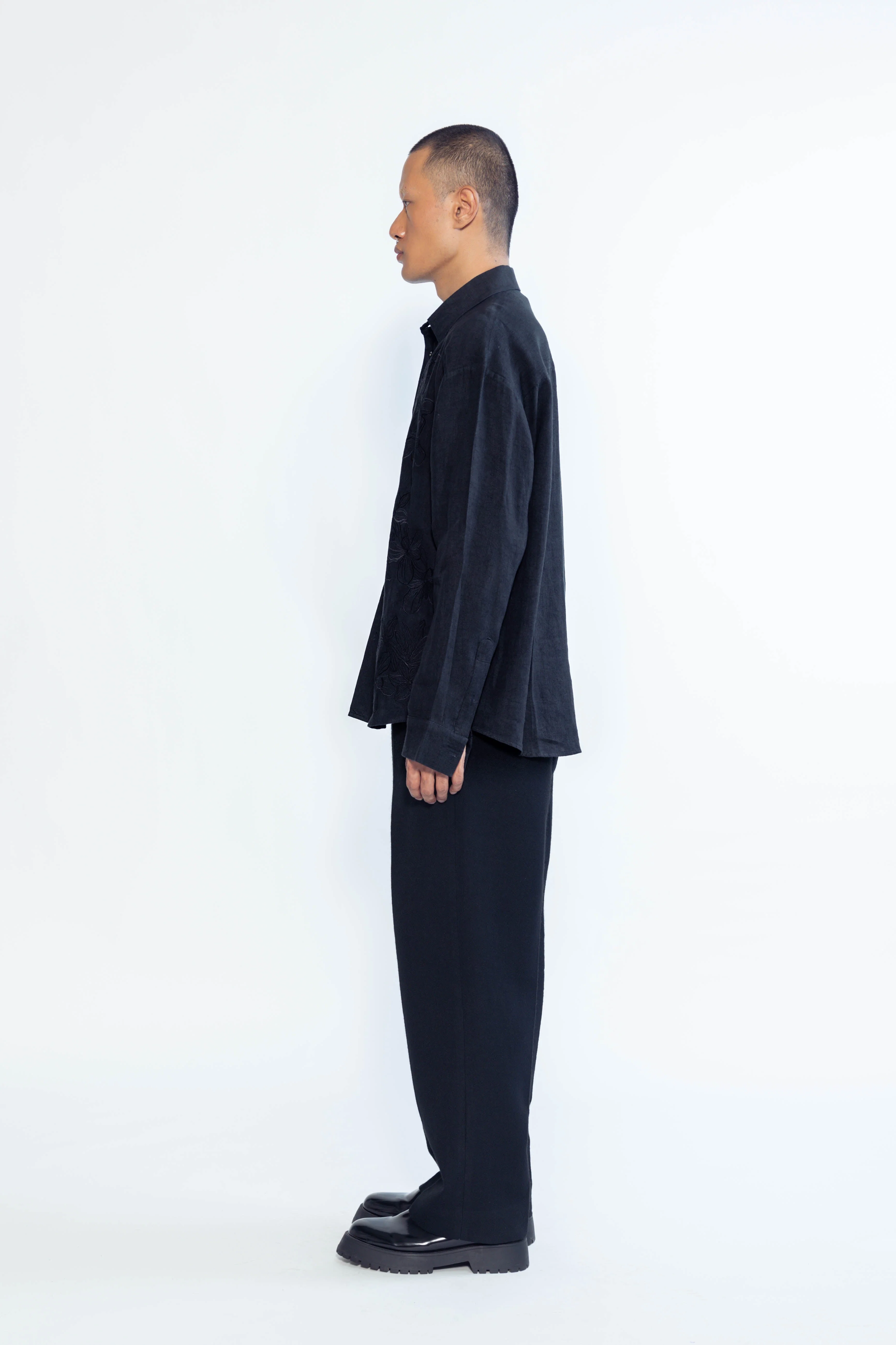Arcadian Embroidered Linen Shirt - Image 3