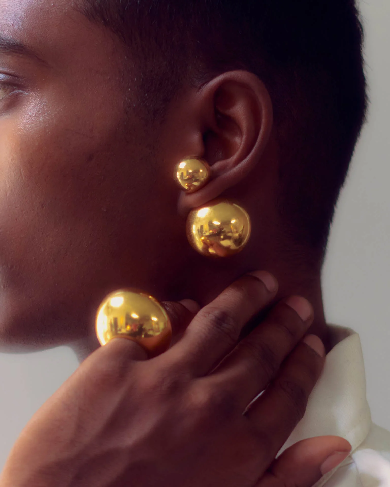 Circle of Life Earrings - Gold - Image 4