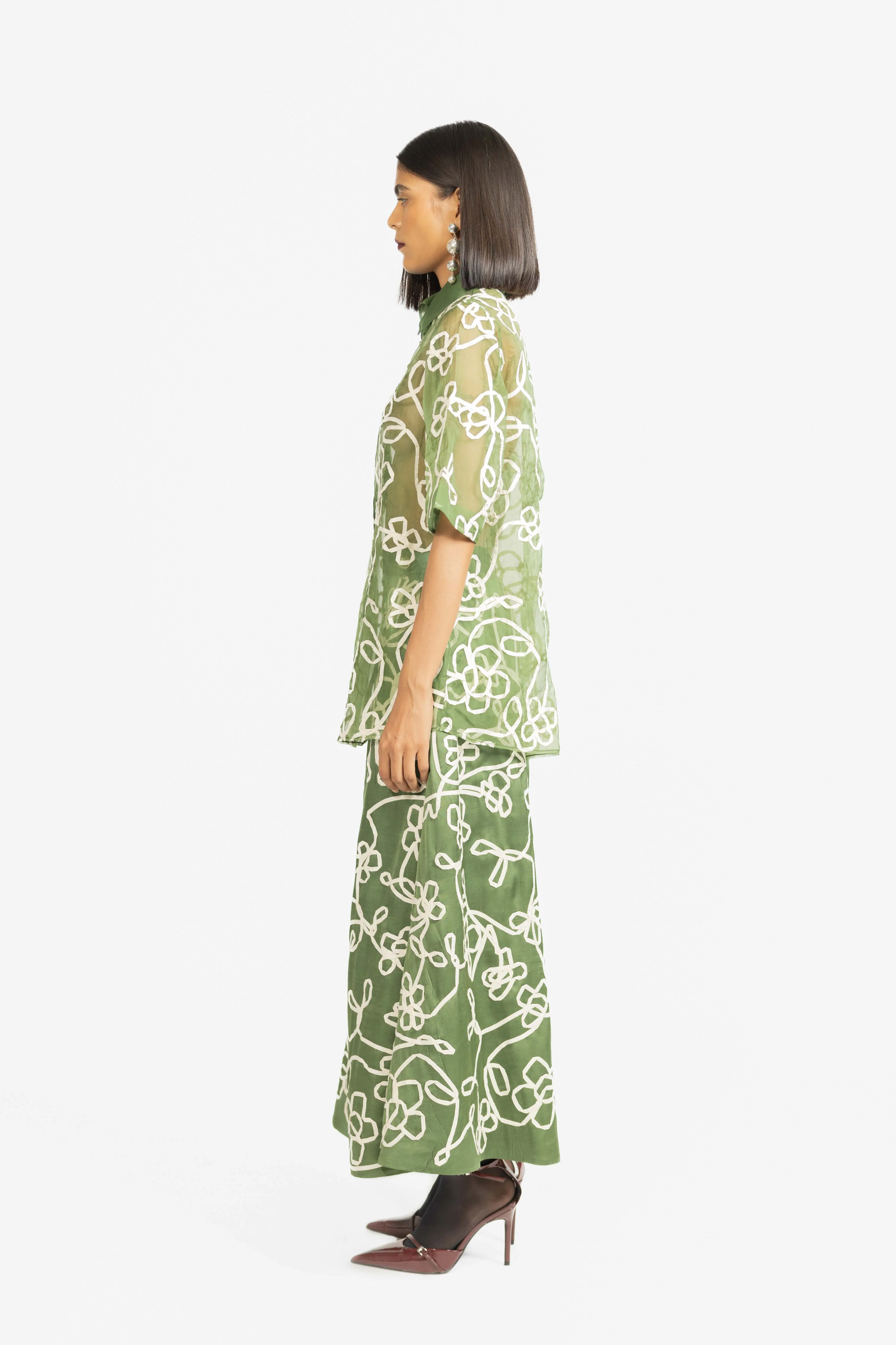 Daisy Embroidered Skirt - Image 4